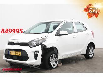 krockskadad bil auto Kia Picanto 1.0 DPi ComfortLine Navi Airco Cruise 2022/1