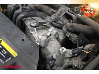 Volkswagen Caddy 2.0 TDI DSG Maxi BlueM. ACC Leder Navi Airco PDC AHK picture 10