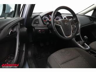 Opel Astra Sports Tourer 1.4 Turbo Blitz Navi Airco Cruise PDC AHK picture 15