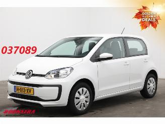 krockskadad bil auto Volkswagen Up! 1.0 BMT move up! 5-DRS Airco Bluetooth 43.420 km! 2020/6