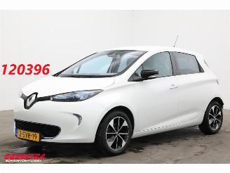 Unfallwagen Renault Zoé Q210 Zen Quickcharge (ex Accu) Navi Clima Cruise PDC 2013/10