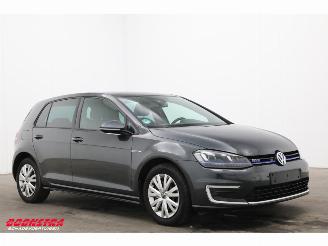 Volkswagen Golf 1.4 TSI GTE PHEV LED Leder Clima Cruise SHZ AHK 115.258 km! picture 2