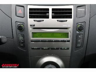 Toyota Yaris 1.0 VVTi 5-DRS Cool Airco picture 11