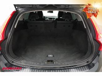Volvo V-60 2.0 D4 Aut. Kinetic PremiumSound Leder Navi Clima Cruise PDC AHK picture 19