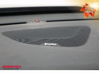 Volvo V-60 2.0 D4 Aut. Kinetic PremiumSound Leder Navi Clima Cruise PDC AHK picture 14
