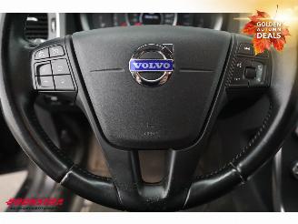 Volvo V-60 2.0 D4 Aut. Kinetic PremiumSound Leder Navi Clima Cruise PDC AHK picture 12