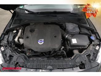Volvo V-60 2.0 D4 Aut. Kinetic PremiumSound Leder Navi Clima Cruise PDC AHK picture 5