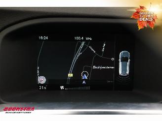 Volvo V-60 2.0 D4 Aut. Kinetic PremiumSound Leder Navi Clima Cruise PDC AHK picture 16