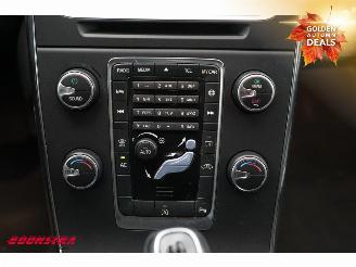 Volvo V-60 2.0 D4 Aut. Kinetic PremiumSound Leder Navi Clima Cruise PDC AHK picture 17
