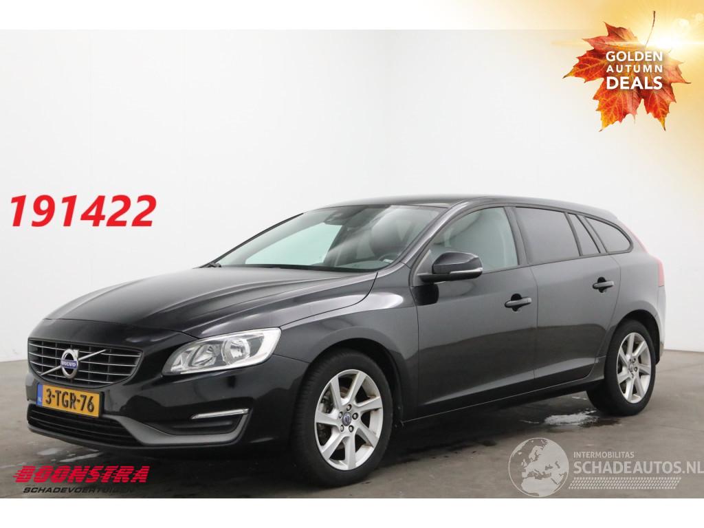 Volvo V-60 2.0 D4 Aut. Kinetic PremiumSound Leder Navi Clima Cruise PDC AHK