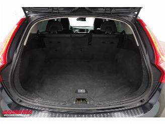Volvo V-60 2.0 D4 Aut. Kinetic PremiumSound Leder Navi Clima Cruise PDC AHK picture 19