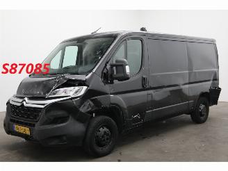 krockskadad bil bedrijf Citroën Jumper 2.2 BlueHDi 120 L2-H1 Club Navi Airco Cruise Camera PDC 2021/6