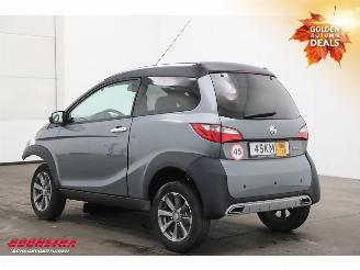 Aixam  Coupé Premium Leder LMV Radio BJ2017 picture 4