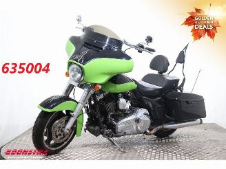 krockskadad bil motor Harley-Davidson  FLHX Street Glide LED RC Exhaust 2013/12