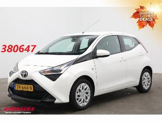 Voiture accidenté Toyota Aygo 1.0 VVT-i x-play Automaat Airco Camera Bluetooth 18.414 km!! 2018/9