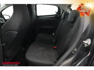 Peugeot 108 1.0 e-VTi Active Bluetooth Airco Camera picture 15