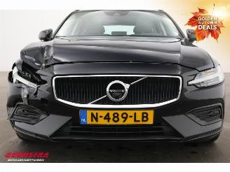 Volvo V-60 2.0 B3 Momentum Pano LED ACC H/K Leder LRHZ Camera picture 7