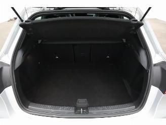 Mercedes A-klasse 180 d 7G-Tronic AMG Pano LED Memory Camera SHZ 45.179 km! picture 28
