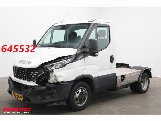skadebil bedrijf Iveco Daily 40C18 Hi-Matic BE-trekker Navi Clima Cruise 2020/1