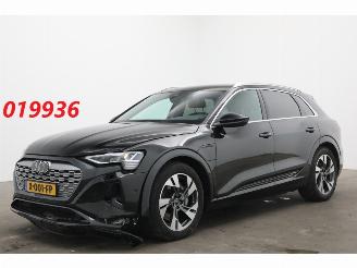 Voiture accidenté Audi Q8 50 Quattro Advanced Edition 95 kWh Leder LED ACC Memory 2023/11