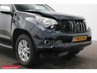 Toyota Landcruiser 3.0 D-4D-F Aut. SX Window VAN Leder Keyless SHZ Cruise Camera AHK picture 6