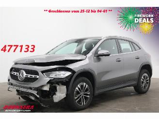 Coche accidentado Mercedes GLA 200 d Aut. Business Line Navi Clima Cruise PDC 2023/3