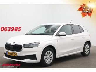skadebil auto Skoda Fabia 1.0 TSI Ambition Bluetooth Airco Cruise PDC 40.188 km! 2023/5