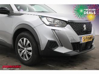 Peugeot 2008 1.2 PureTech Active Bluetooth Airco Cruise PDC 47.563 km! picture 5