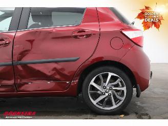 Toyota Yaris 1.5 Hybrid Premium Pano Navi Clima Cruise Camera 70.443 km! picture 7