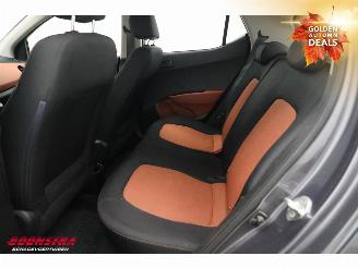 Hyundai I-10 1.0i i-Motion Comfort Clima Cruise PDC picture 17