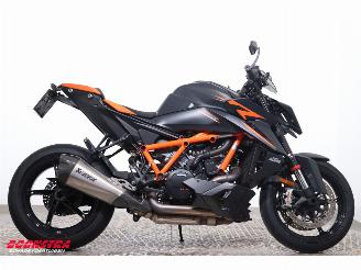 KTM  1390 SuperDuke R Akrapovic LED Cruise picture 7
