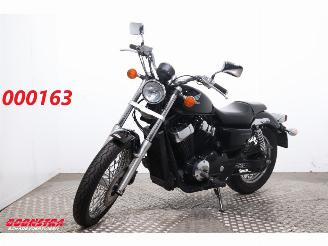 damaged motor cycles Honda VT 750 S Shadow 24.593 km! 2011/6