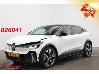 skadebil auto Renault Mégane E-Tech c.r iconic 60 kWh ACC H&K Leder SHZ Navi Clima Camera 2025/2