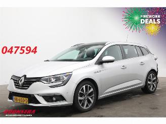 skadebil auto Renault Mégane Estate 1.2 TCe Bose 2017/1