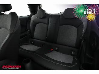 Mini Cooper SE Camden Edition 33 kWh LED Navi Clima Cruise SHZ PDC picture 17