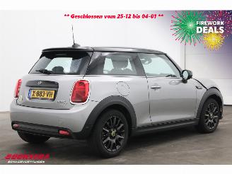 Mini Cooper SE Camden Edition 33 kWh LED Navi Clima Cruise SHZ PDC picture 3