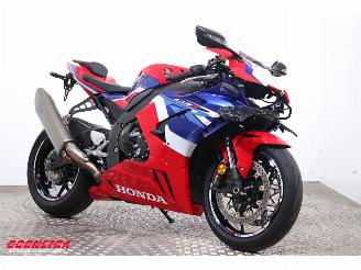 Honda CBR 1000 RR-R Fireblade Akrapovic ABS LED picture 2