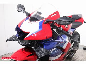 Honda CBR 1000 RR-R Fireblade Akrapovic ABS LED picture 18