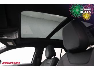 Volkswagen T-Roc 2.0 TSI 4Motion R Pano LED ACC LRHZ Camera SHZ picture 25