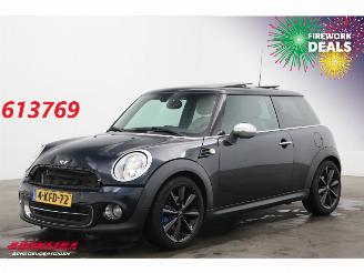 damaged passenger cars Mini Mini 1.6 Cooper Aut. Org.NL! Chili Pano Leder Navi SHZ PDC 2013/3