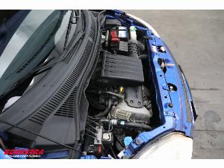 Suzuki Swift 1.3 Bandit 5-DRS Clima LMV Keyless picture 6