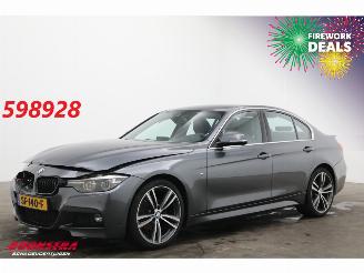 Voiture accidenté BMW 3-serie 318i M-Sport Aut. LED Leder Navi Clima Cruise SHZ 120.976 km! 2018/3