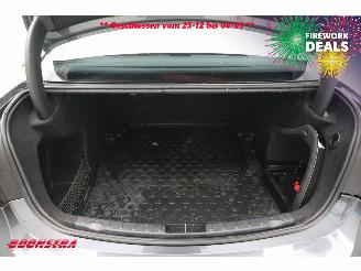 BMW 3-serie 318i M-Sport Aut. LED Leder Navi Clima Cruise SHZ 120.976 km! picture 29