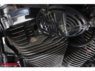 Harley-Davidson Heritage Softail Classic FLSTC picture 13