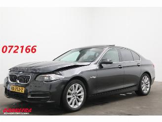 Auto incidentate BMW 5-serie 520d High Ex. Schuifdak Memory Leder Navi Clima Cruise SHZ AHK 2015/11