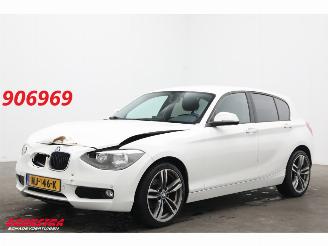 BMW 1-serie 116i 5-DRS Navi Bluetooth Airco PDC SHZ picture 1