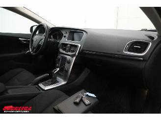 Volvo V-40 Cross Country 2.0 D2 Aut. Kinetic Navi Airco Cruise picture 5