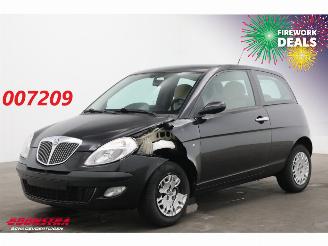 Coche accidentado Lancia Ypsilon 1.2 Airco 52.440 km! 2003/10