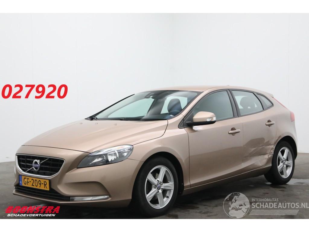 Volvo V-40 1.6 D2 Kinetic Navi Clima Cruise AHK