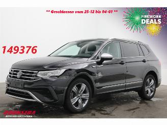 Voiture accidenté Volkswagen Tiguan 2.0 TDI 200 PK 4Motion LED ACC H/K Camera SHZ LRHZ AHK 2024/8